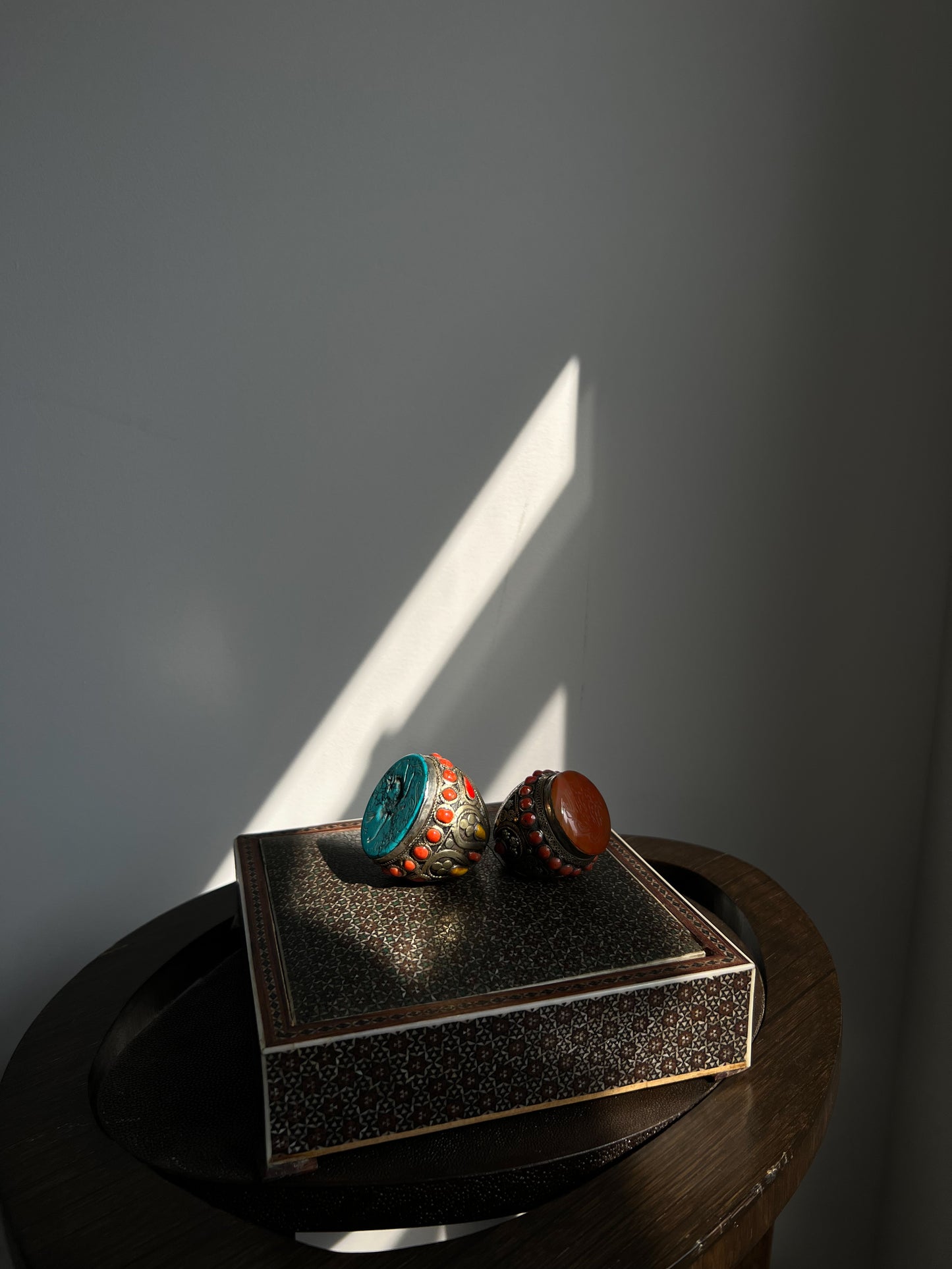 Antique Berber Seal Ring - Agate & Coral
