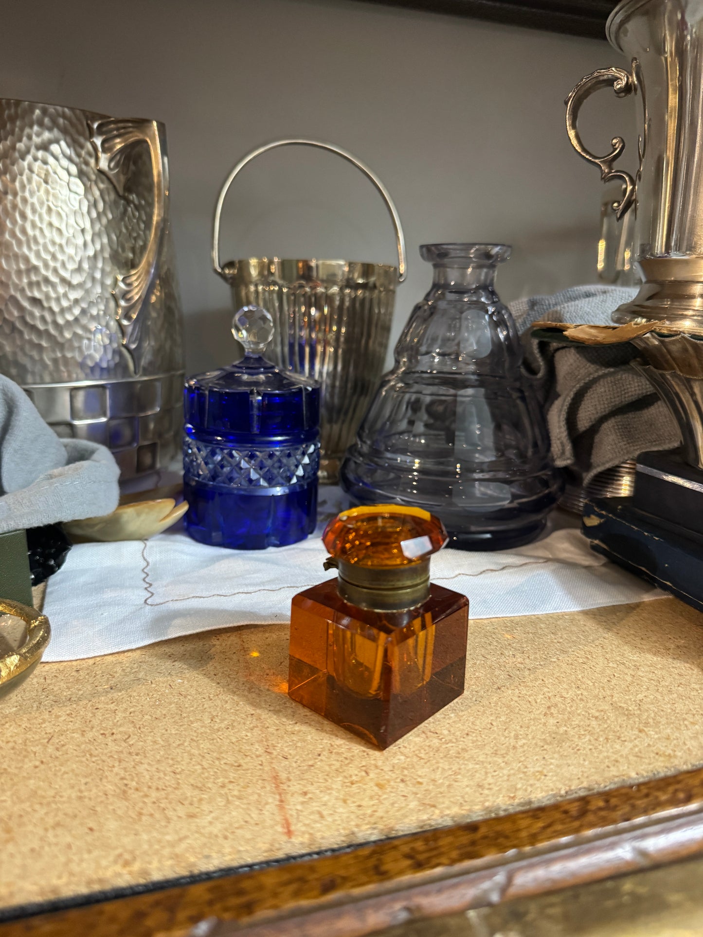 WHLSL Small 2" x 2" Antique Amber Crystal Inkwell