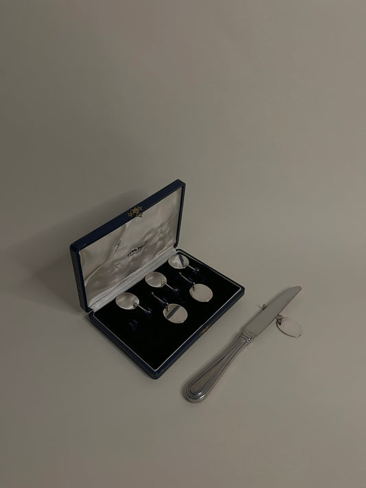 Vintage Plata Lappas Oval Art Deco Knife Rests in Fitted Case (Set of 6). Marked Casa Furst
